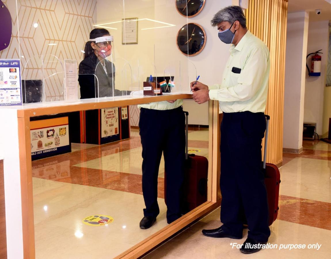 Spot On Sri Sai Lohith Lodge Near Snow World Secundurabad Esterno foto